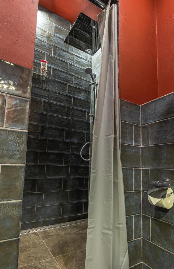 Eco Apartments In French Quarter Kiev Extérieur photo