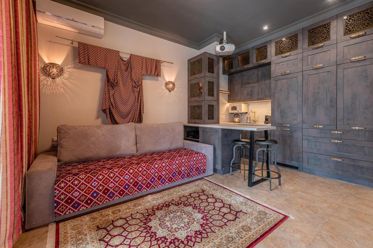Eco Apartments In French Quarter Kiev Extérieur photo