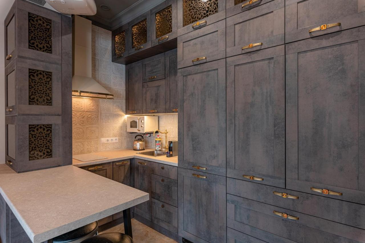 Eco Apartments In French Quarter Kiev Extérieur photo