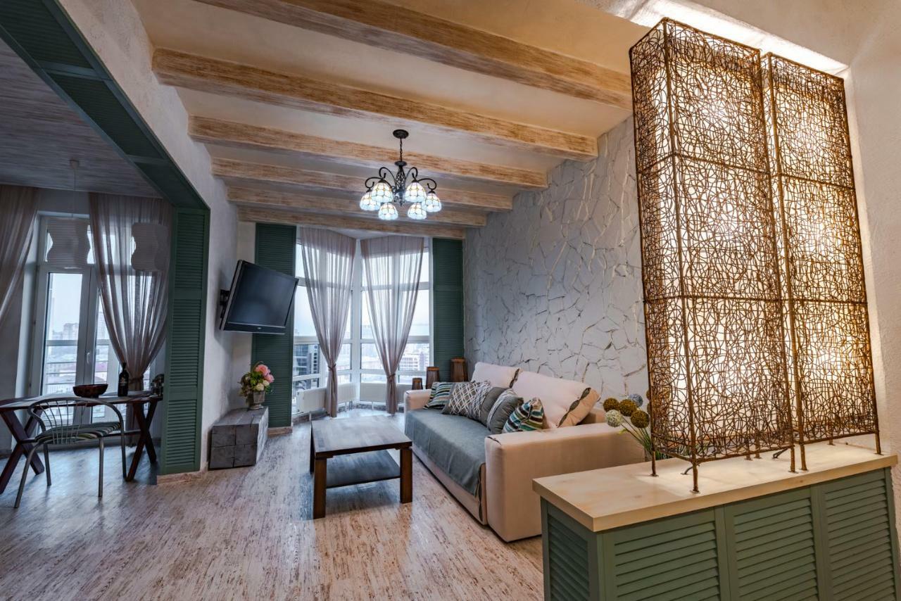 Eco Apartments In French Quarter Kiev Extérieur photo